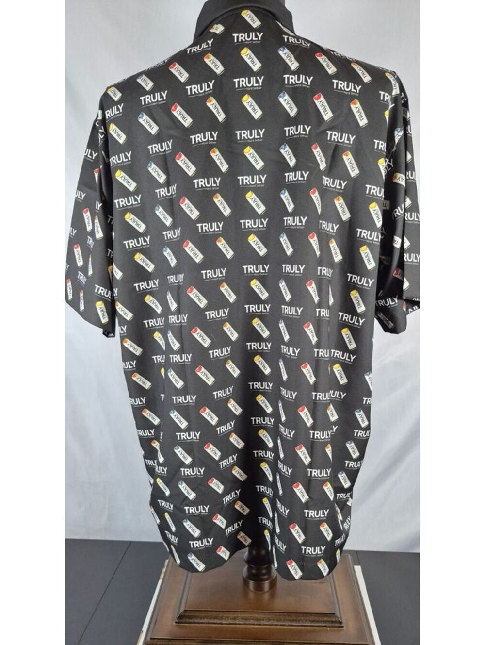 Truly Hard Seltzer All Over Print Button Up XXL - Picture 3 of 6